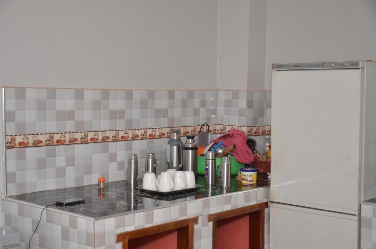 Merian Gardens And Guest House Mukono Town Екстер'єр фото